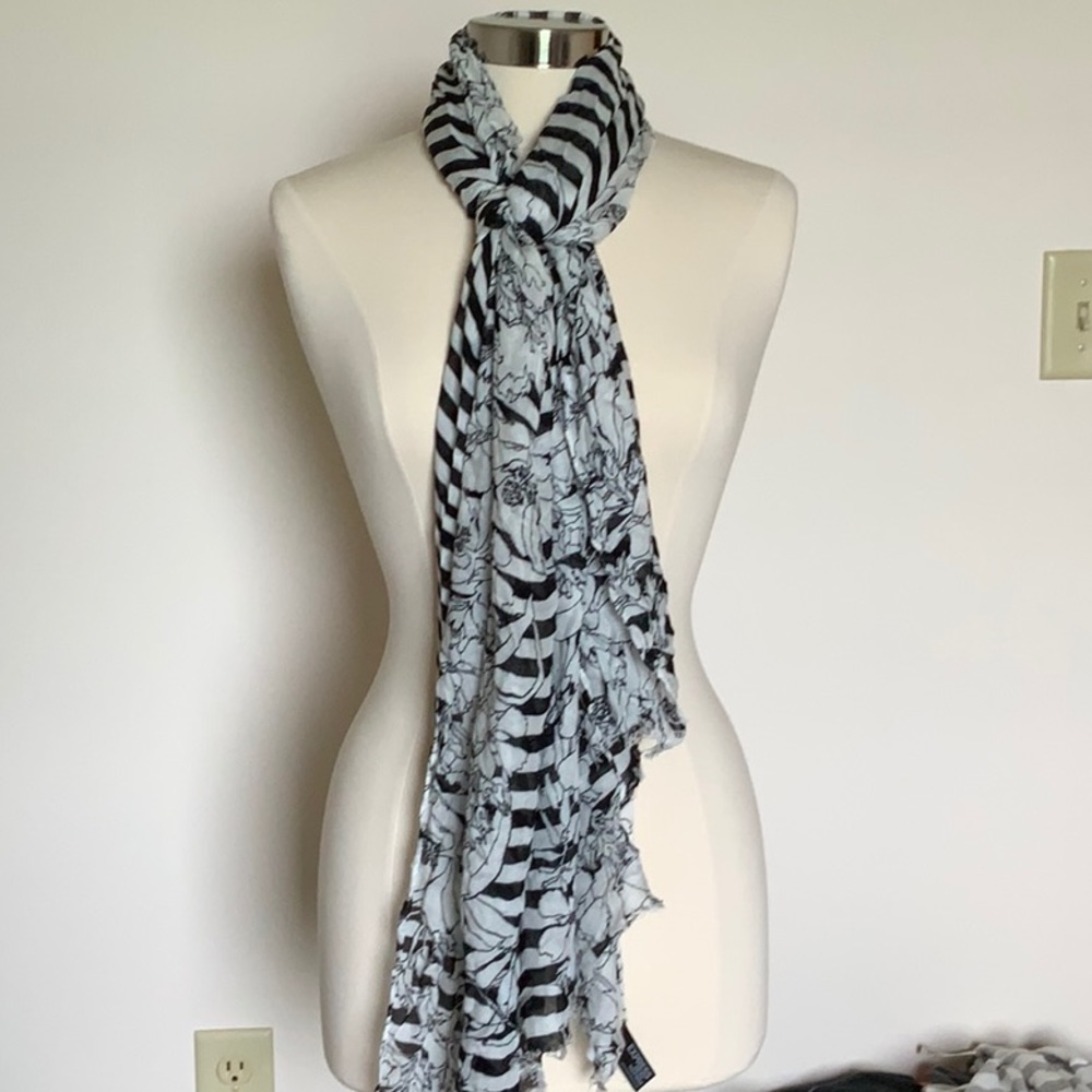 Express scarf